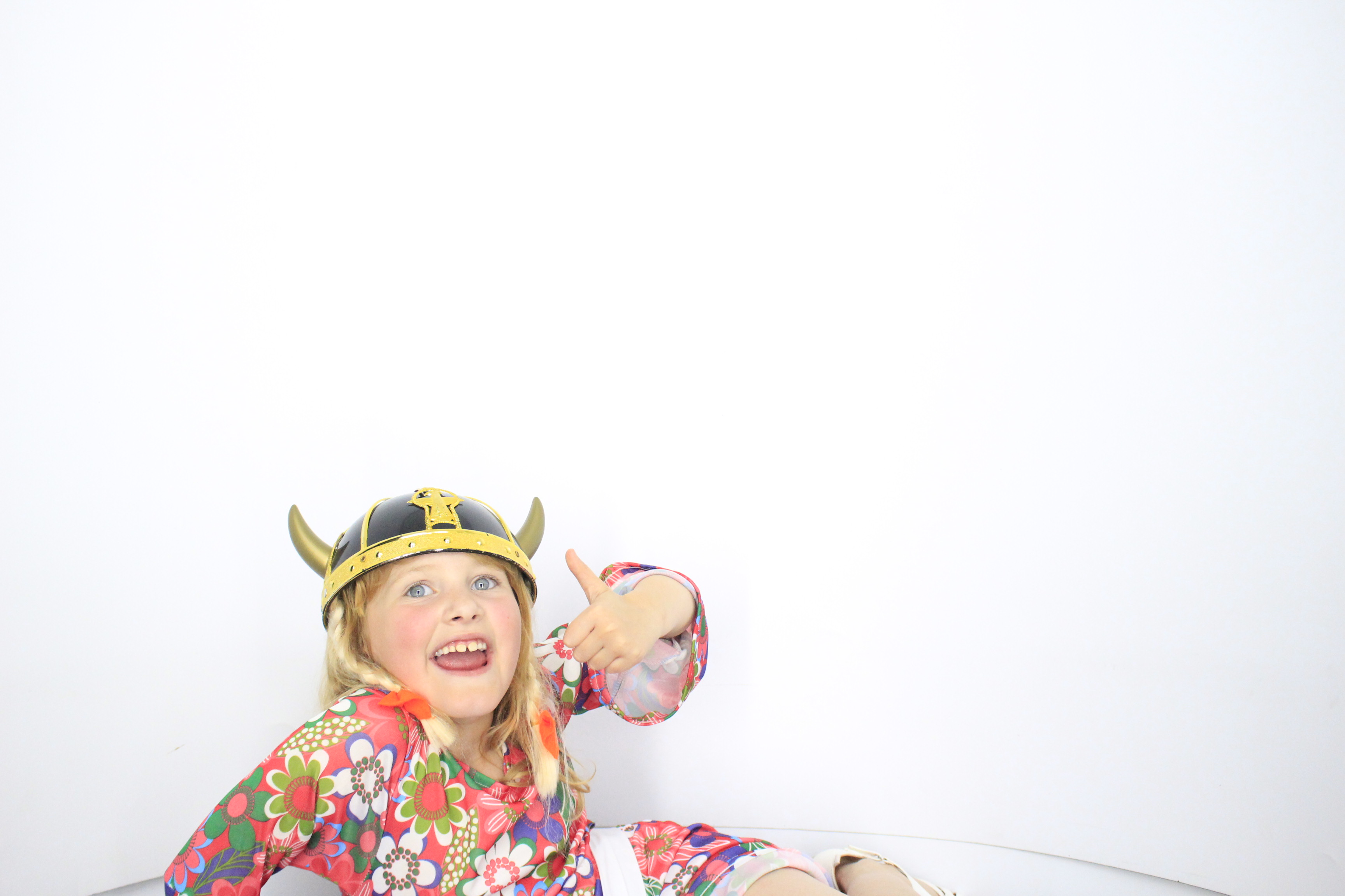 Jodie’s 40th Birthday | View more photos from the event at gallery.myphotoboothexperience.co.uk/u/MyPhotoBoothExperienceLtd/Jodie’s-40th-Birthday